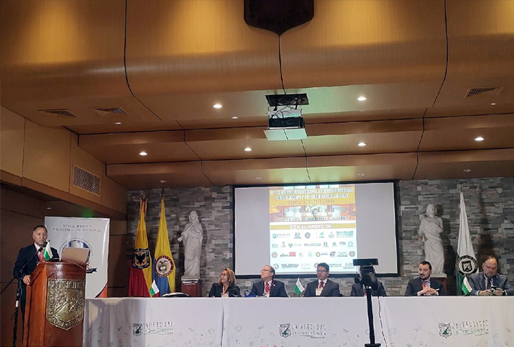 Intensa actividad en Colombia del director de la Red de Derechos Humanos Francisco de Vitoria